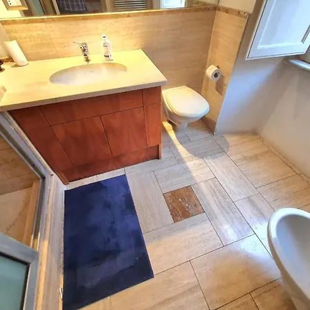 Naiadis Appartement *